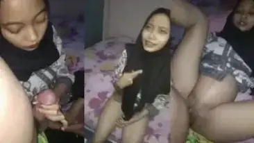 Hijab Cantik Lunasi Hutang Keluarga Pakai Memek Basahnya Viral